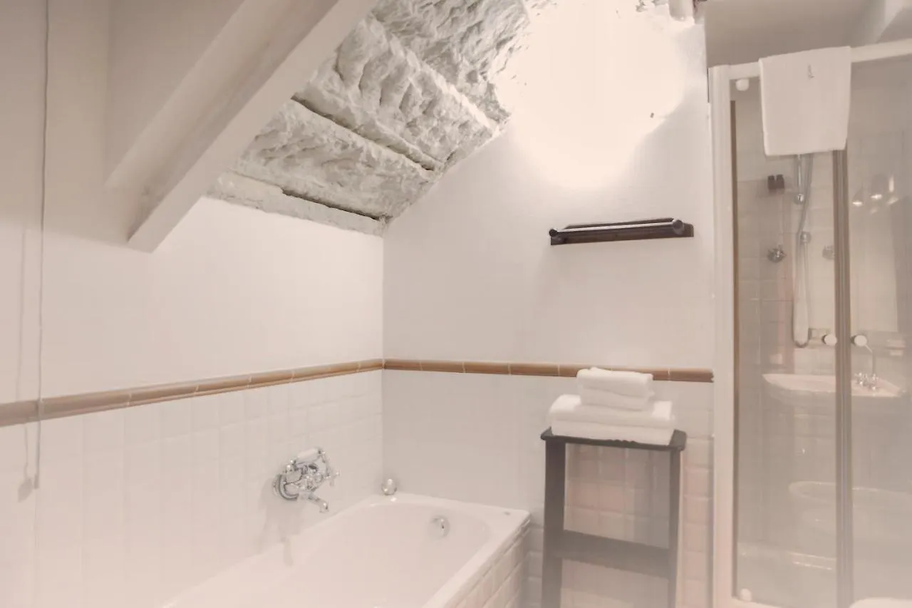 Residenza D'Epoca Palazzo Malfatti Aparthotel Massa Marittima 3*,  Italy